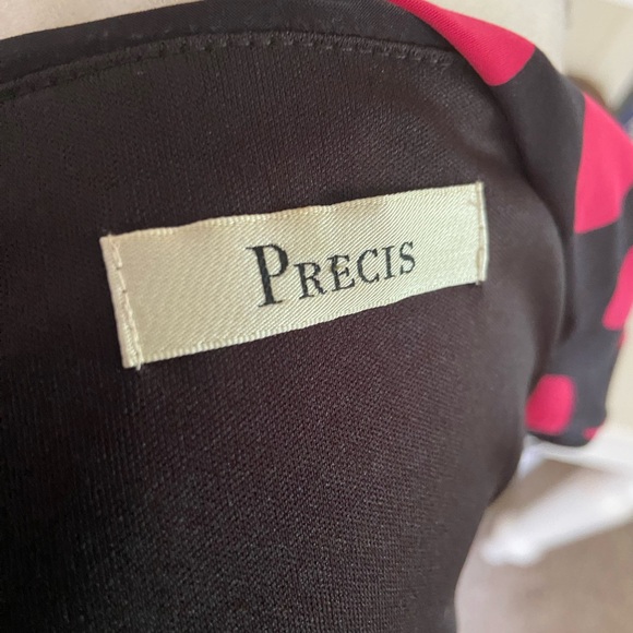 Precis - Picture 3 of 3